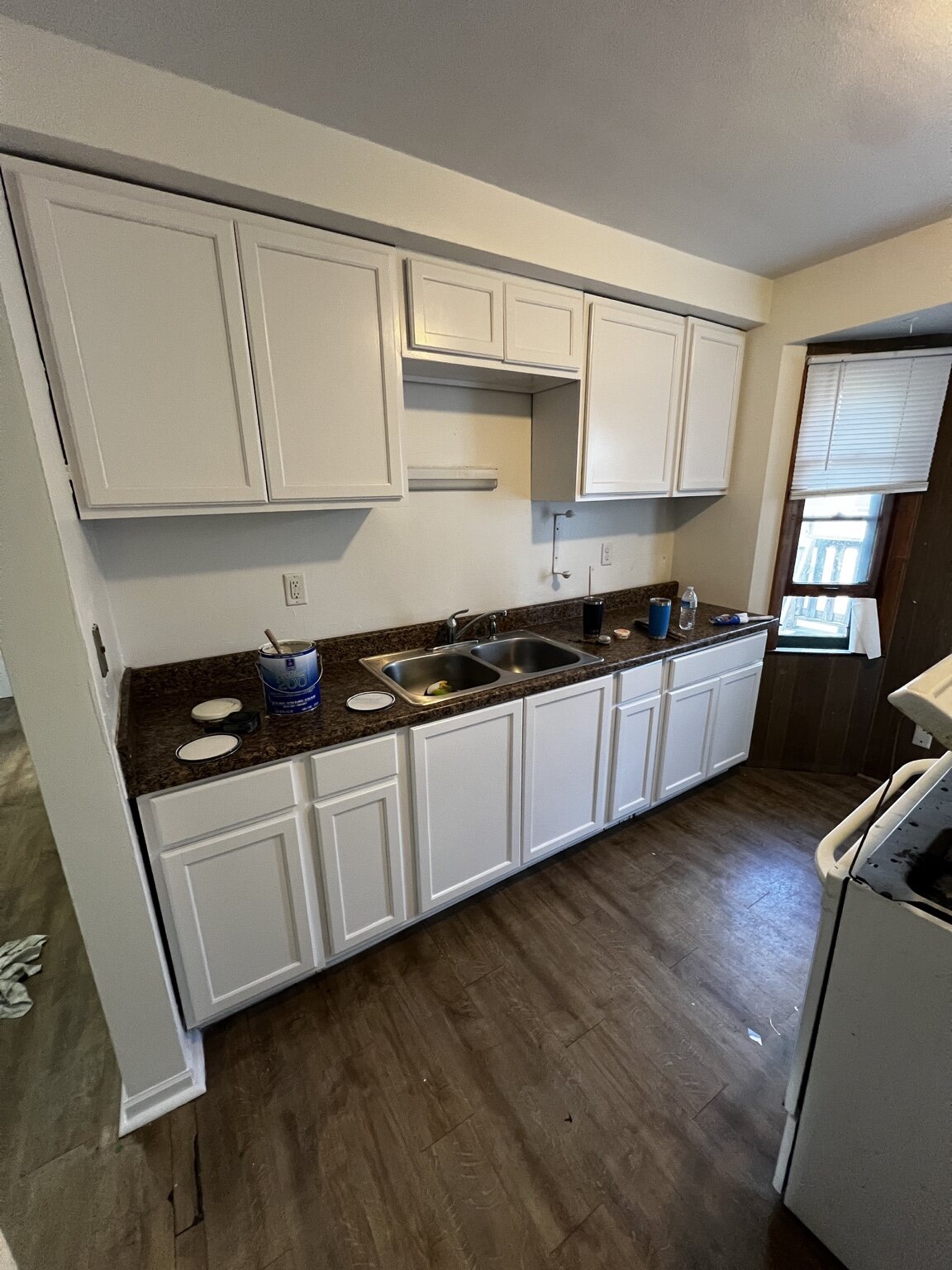 White painted kitchen cabinets